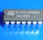 M74HC4066B1