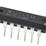 74LS14 IC