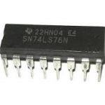 7476 IC
